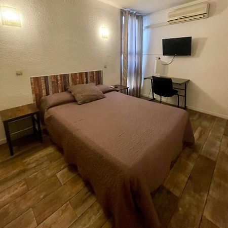 Hotel Alexander Perpignan Dış mekan fotoğraf