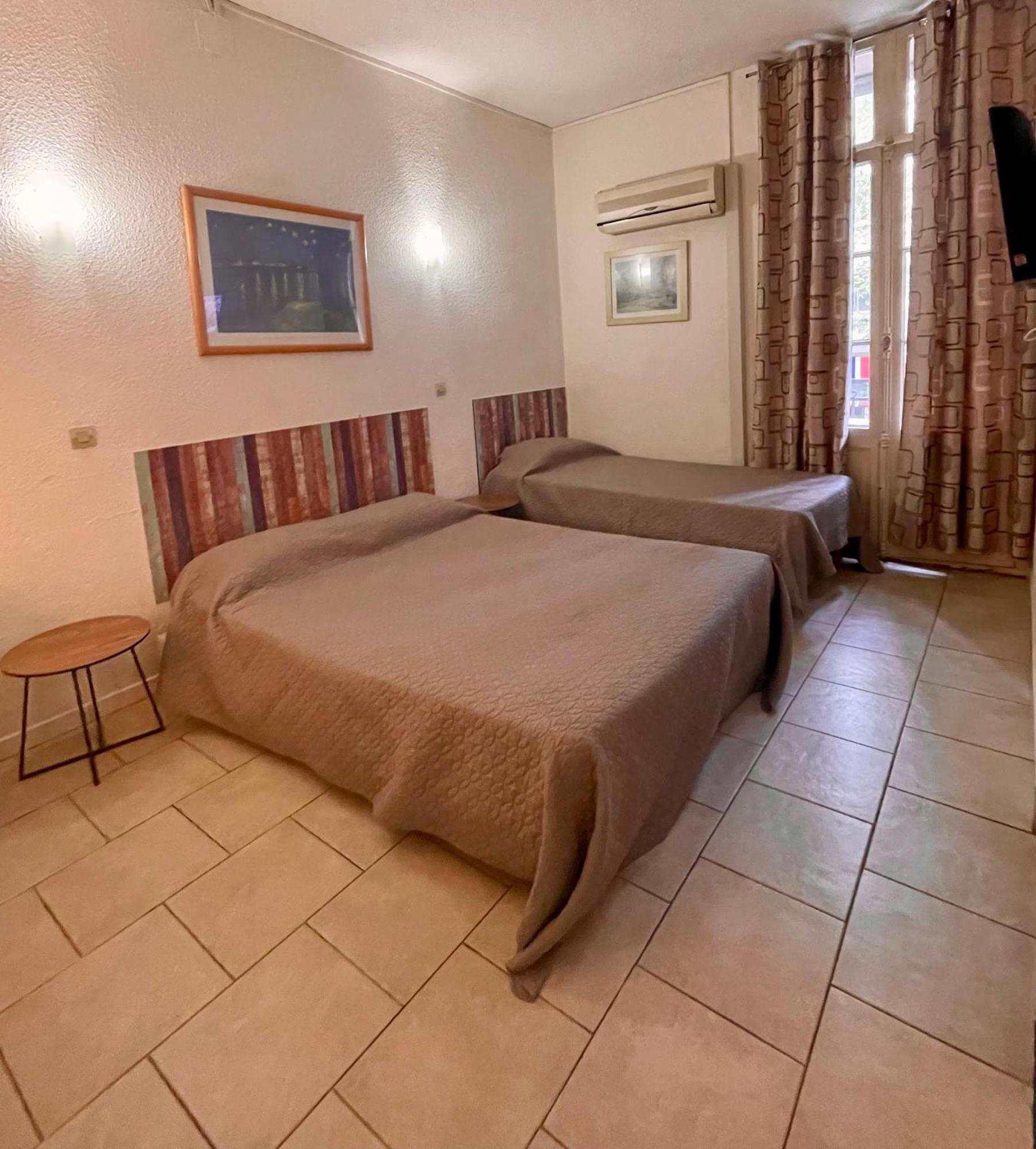 Hotel Alexander Perpignan Dış mekan fotoğraf