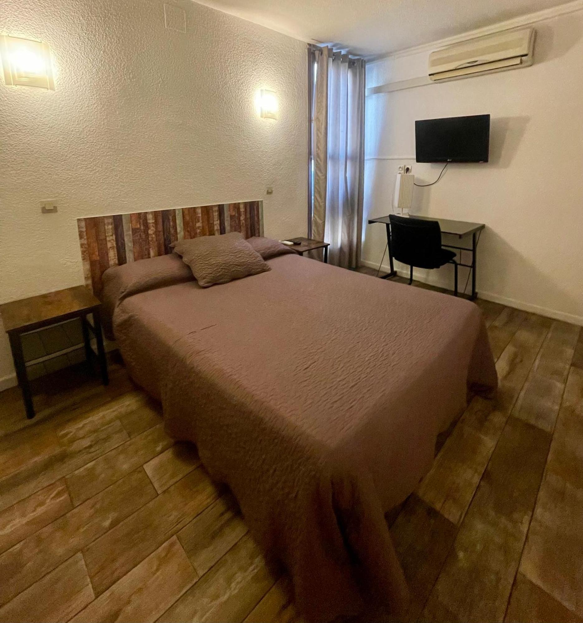 Hotel Alexander Perpignan Dış mekan fotoğraf